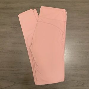Fabletics blush leggings